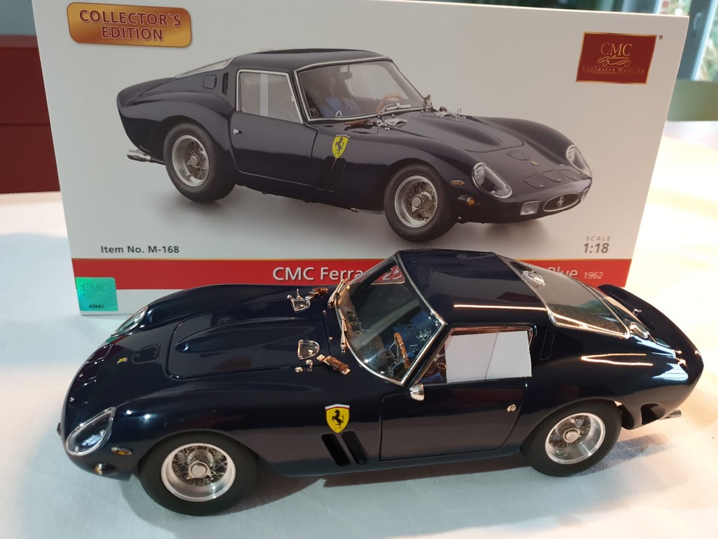 CMC Ferrari 250 GTO Midnight Blue 'Techno Classica 2016' CMC M-168 LE 200 Stueck