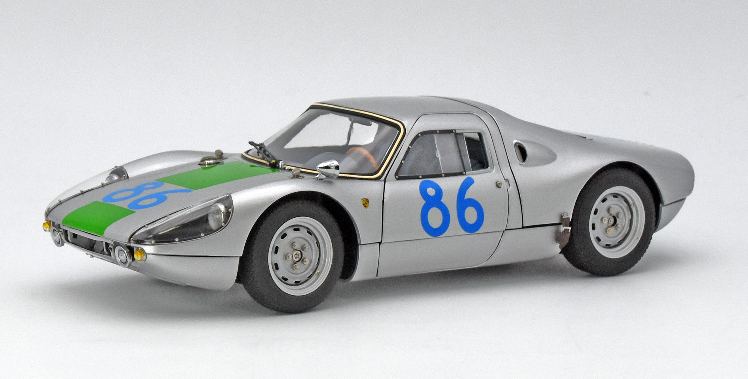 CMC M-230 1/18 Porsche 904 #86 Carrera GTS Targa Florio 1964 Pucci/Davis