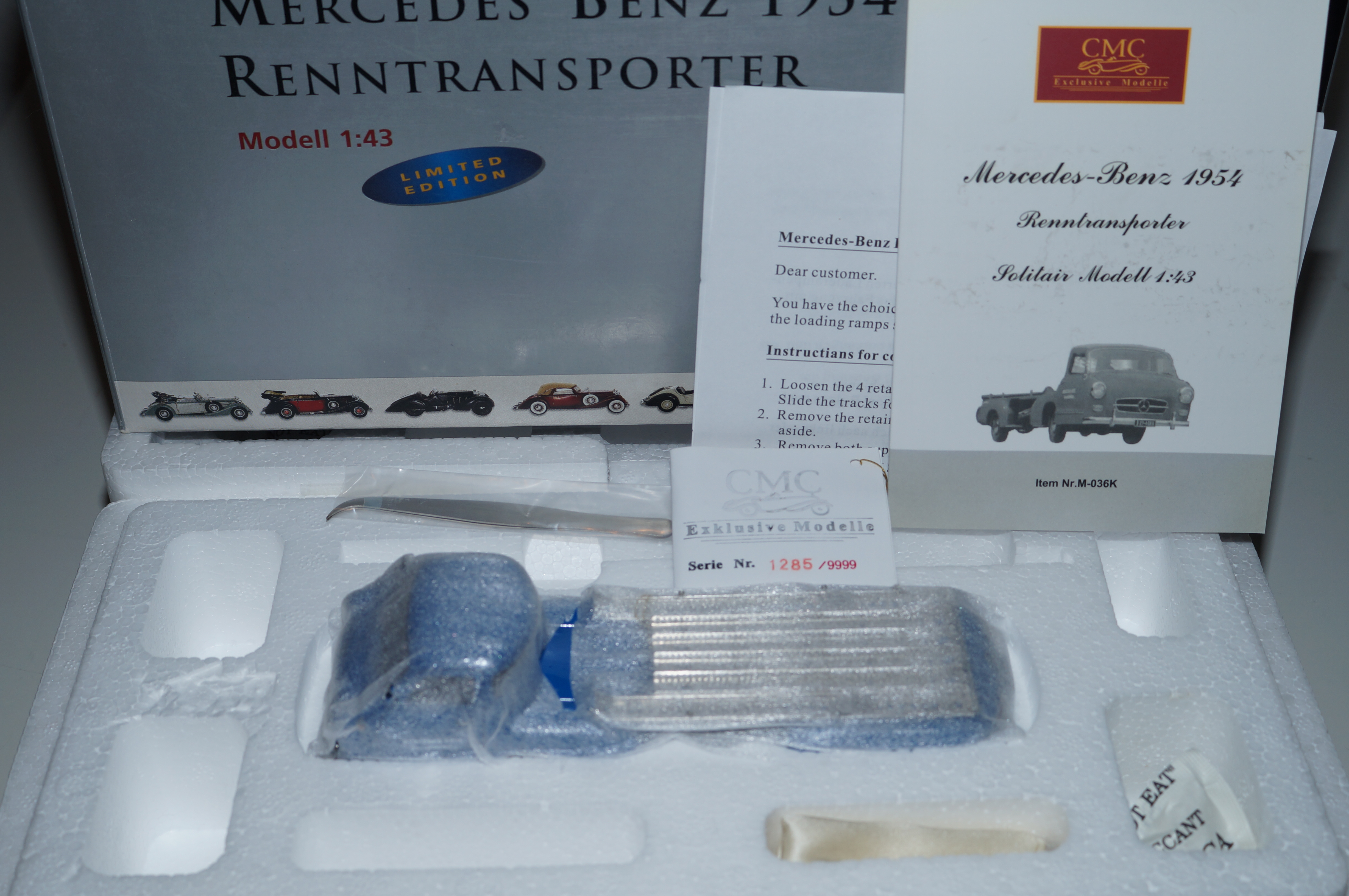 1/43 Mercedes-Benz Renntransporter Das blaue Wunder CMC M-036K