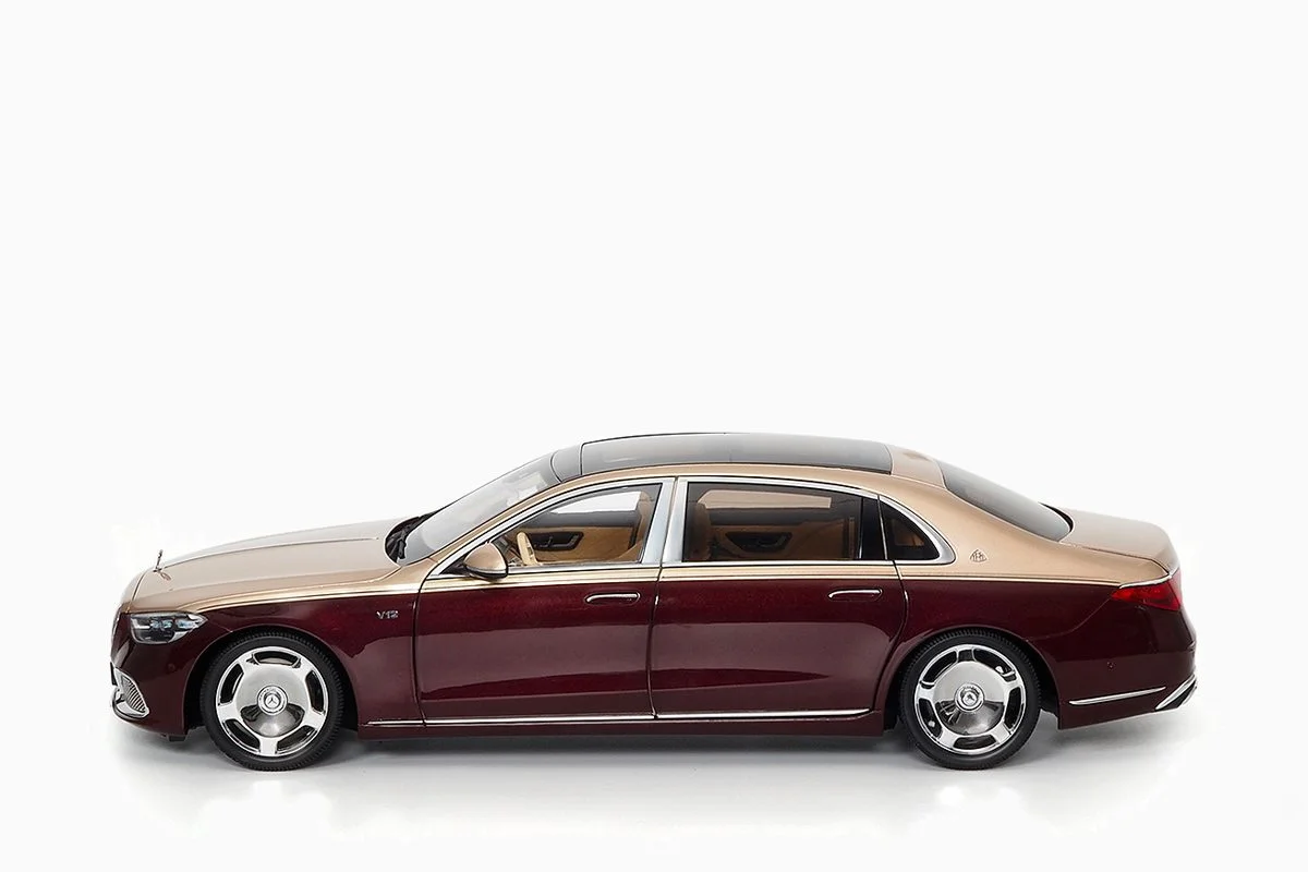 1/18 Mercedes Maybach S-Class 2021 Kalahari Gold/Rubellite Red –  ALMOST REAL 820122