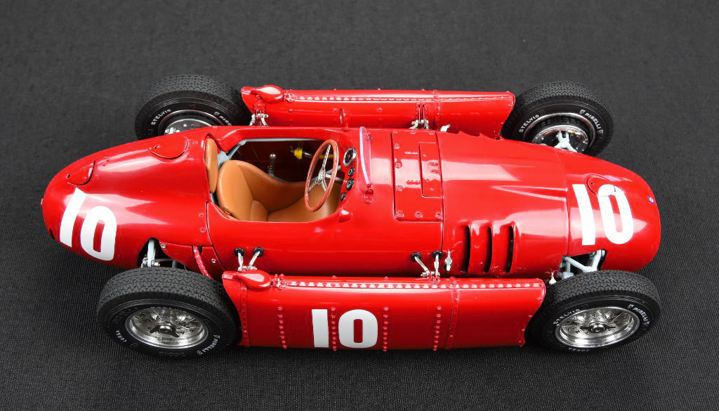 Lancia D50 #10 GP Pau Eugenio Castellotti CMC M-178 LE #0001/1000